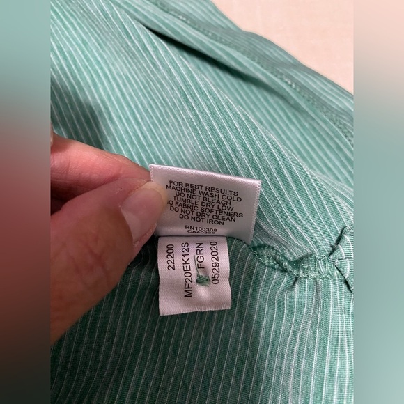 Peter Millar Summer Comfort Men’s XL Green & White Striped Short Sleeve Shirt. - Picture 6 of 10